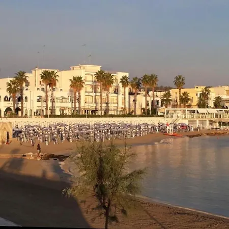 Daire Trilocale In Centro A *